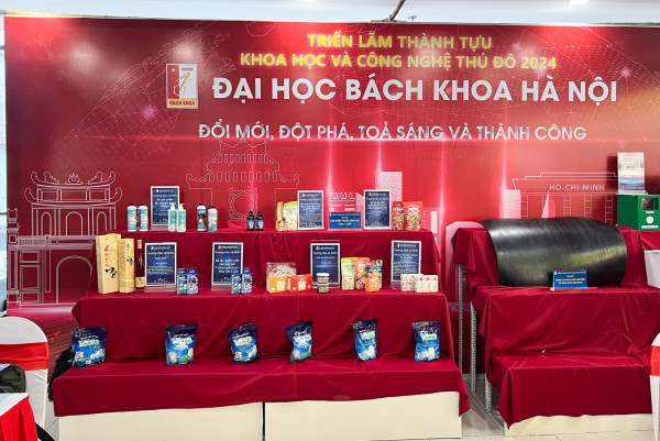 Sản phẩm Make in Bách khoa trình diễn tại Triển lãm Thành tựu KH&CN Thủ đô 2024