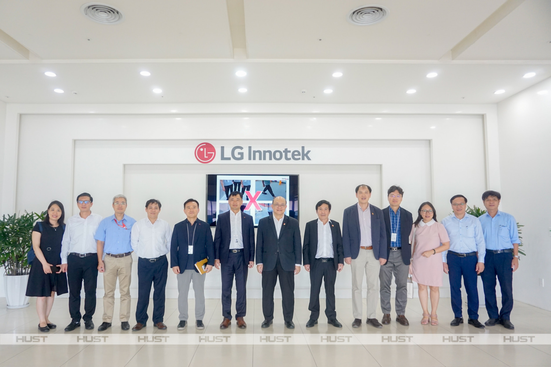 Cá cược xổ số
 ký kết với LG Innotek gia tăng cơ hội việc làm cho sinh viên