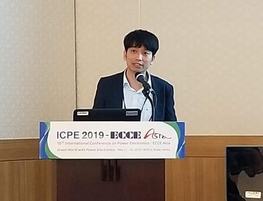 TS. Nguyễn Kiên Trung trình bày 3 bài báo đầu tiên của nhóm nghiên cứu công nghệ truyền điện không dây, Cá cược xổ số
 tại Hội thảo đầu ngành về Điện tử công suất trên thế giới (năm 2019, Hàn Quốc)